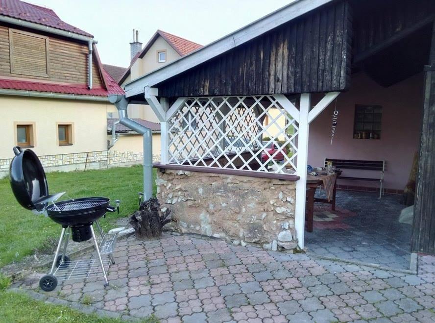 Villa Strakov Lúčky エクステリア 写真
