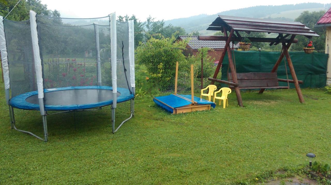 Villa Strakov Lúčky エクステリア 写真