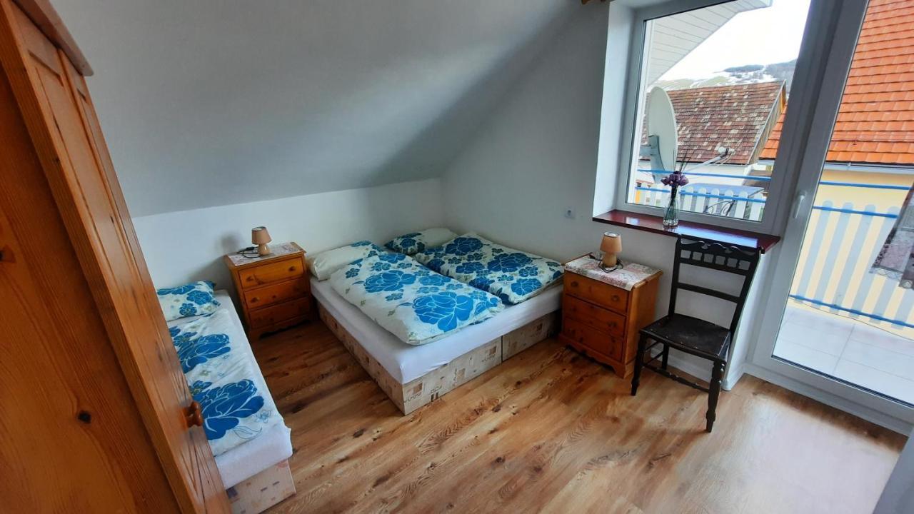 Villa Strakov Lúčky エクステリア 写真